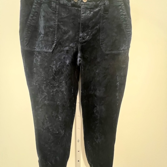 Paige - Hoxton Ankle Velvet Jeans- Deep Navy / Size 28 / Waist 16’ & Inseam 17’ - Picture 2 of 5